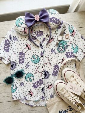 Disney Parks Star Wars Women Button Up Shirt XL White Pastel Retro Memphis
